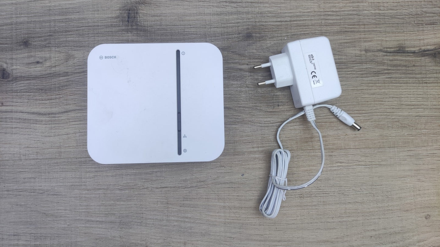 Bosch Smart Home Controller AA Zentrale Steuereinheit Gateway, I39244
