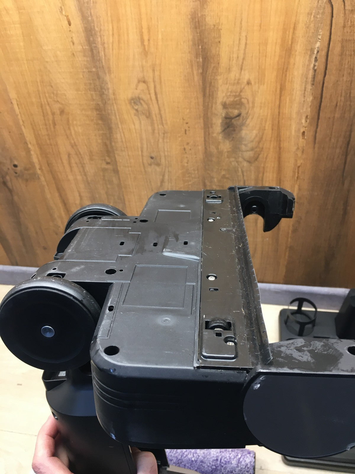 Shark HydroVac Kabelloser Nass-/Trockensauger WD210EU, I36013