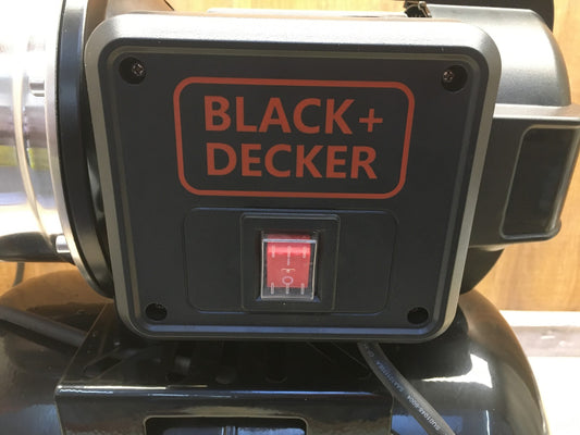 BLACK+DECKER BXGP1100XBE Selbstansaugende Pumpe, 1100 W, 4.600 l/h, I40568