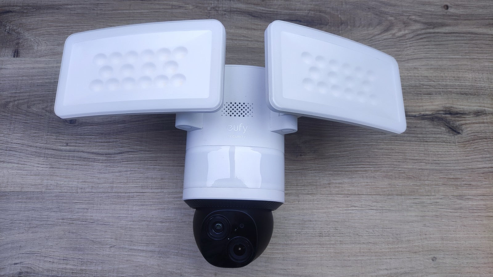 eufy Security Floodlight Camera E340 Überwachungskamera Aussen, I37296