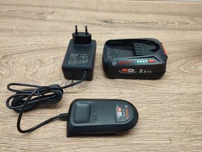 Bosch UniversalCut 18V-65 Akku-NanoBlade-Säge 3 603 CD5 200 Freihandsäge grün