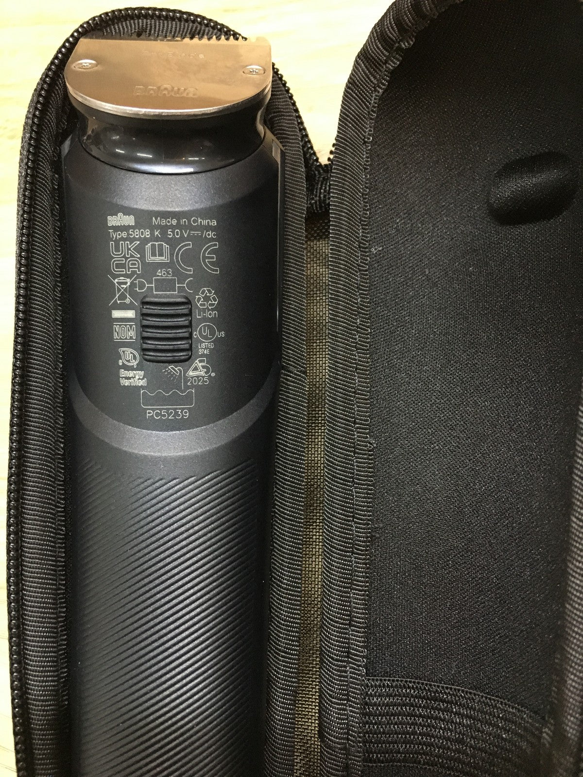 Braun Series 9 Barttrimmer BT9560, +12 Barberutensilien, I39973