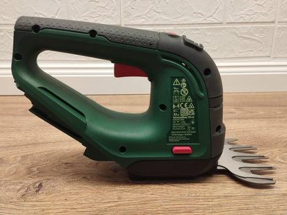 Bosch AdvancedShear 18V-10 Akku Gras- Strauchschere Set inkl. Akku 3 600 H57 000