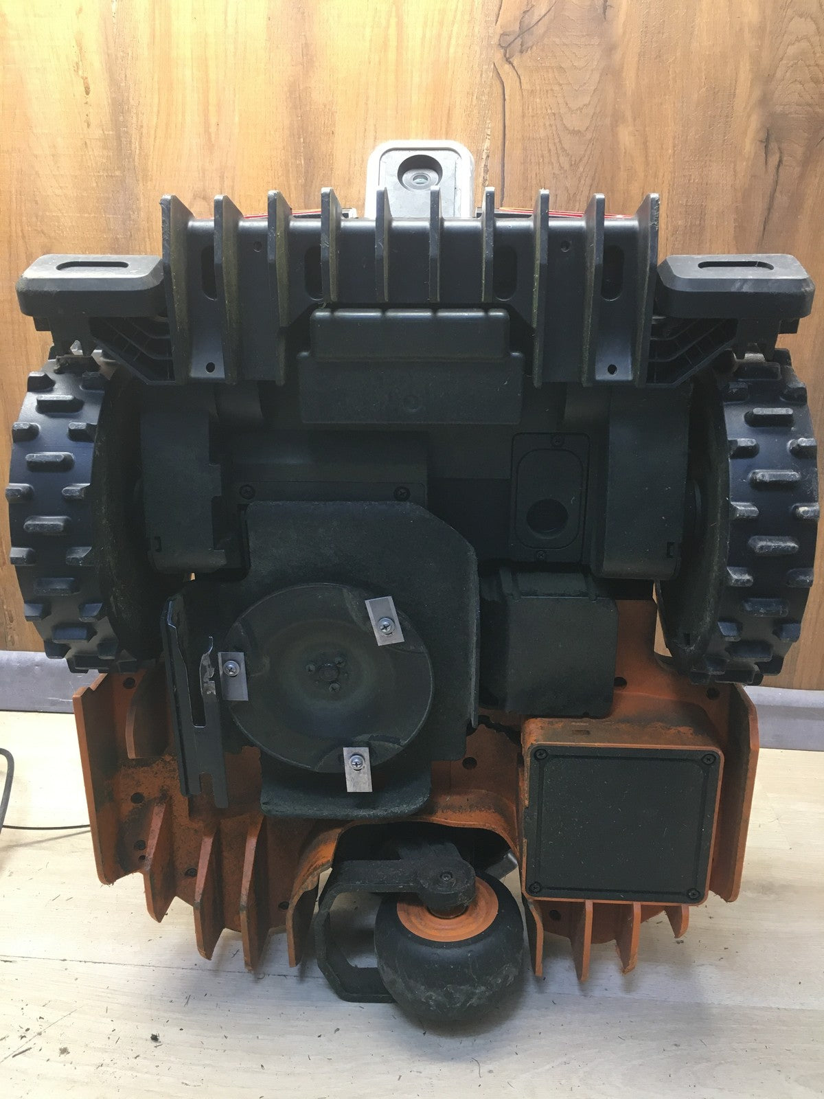 WORX Landroid Vision M600 Mähroboter ohne Begrenzungskabel WR206E, I38188