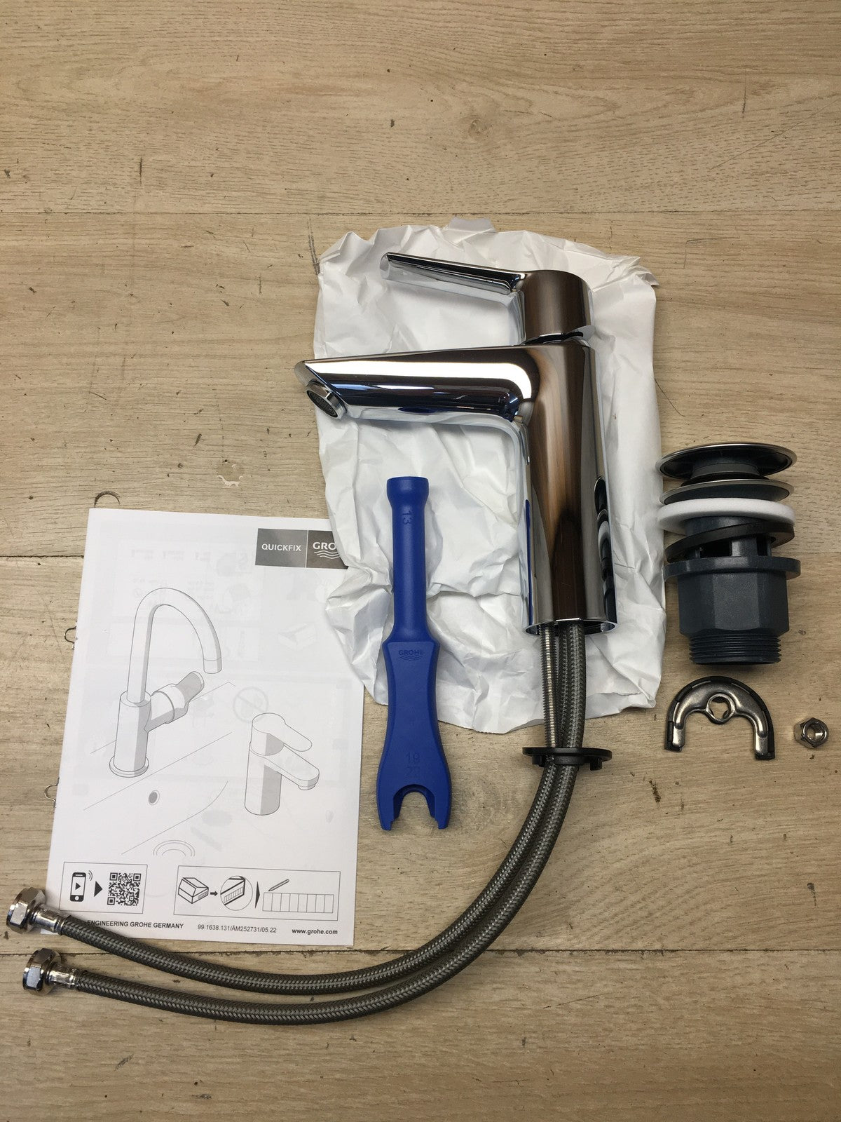 GROHE Start Einhand-Waschtischarmatur 24204002, Wasserhahn, M-Size, I37461