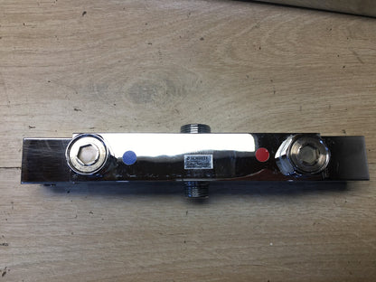 SCHÜTTE 60049 SUMBA Duschsystem mit Thermostat, I36556