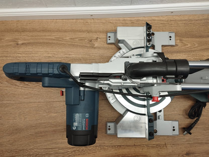 Bosch Professional GCM 80 SJ Kapp- / Gehrungssäge Zugfunktion 1400W 3601M19004