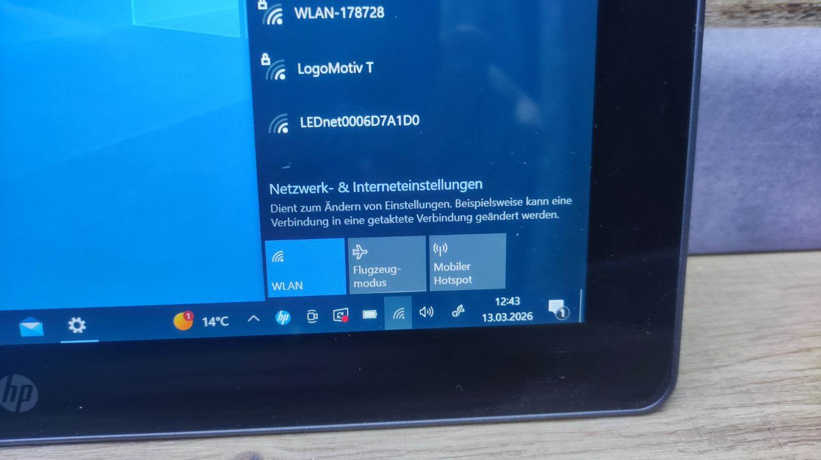 HP Pro x2 612 G2 Tablet 12" FHD 1920x1280 Touch Core i5-7Y57 8GB 256GB SSD WiFi