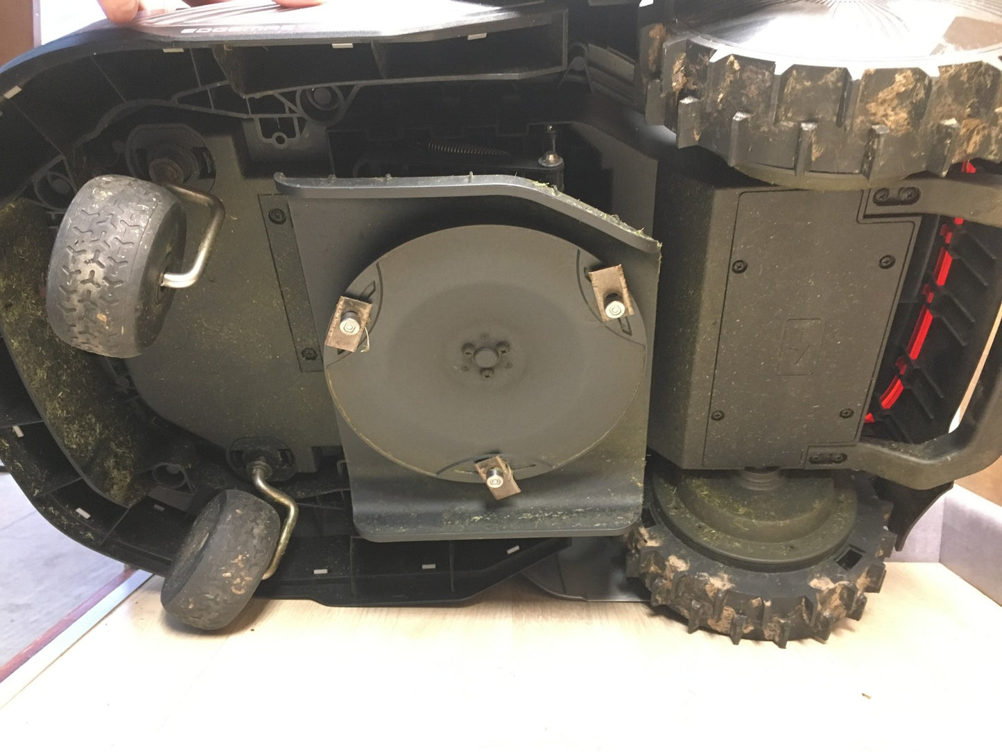 Dreame Roboticmower A2 Mähroboter ‎MXXA8210 I36001