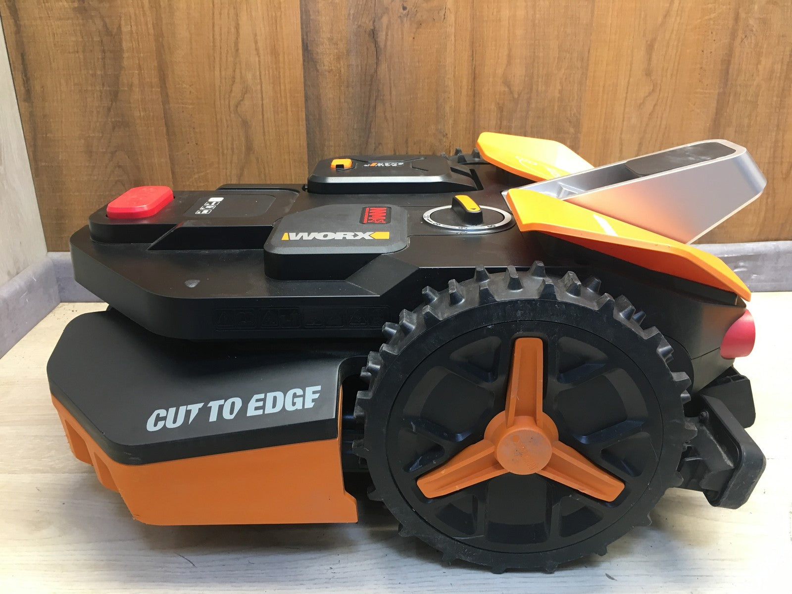 WORX Landroid Vision S250 Mähroboter ohne Begrenzungskabel WR202E, I39305
