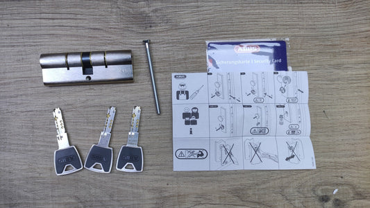 ABUS Profilzylinder XP20 S 45/45 mit Sicherungskarte & 3 Schlüsseln, I40420