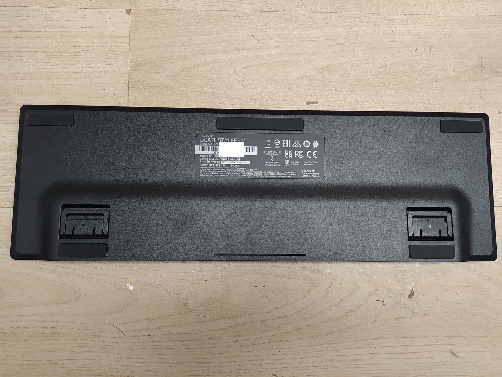 Razer DeathStalker V2 Optische Low-Profile-Gaming-Tastatur, UK-Layout, I36701