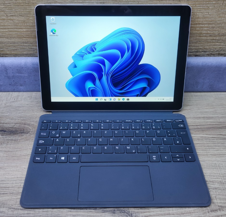Microsoft Surface Go Tablet 10" 1800x1200 Touch Pentium 4415Y 8GB 128GB SSD WiFi