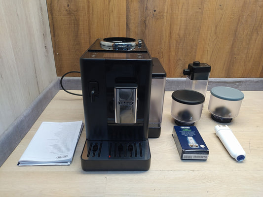 DELONGHI EXAM440.55.B Kaffeevollautomat Schwarz, I37369