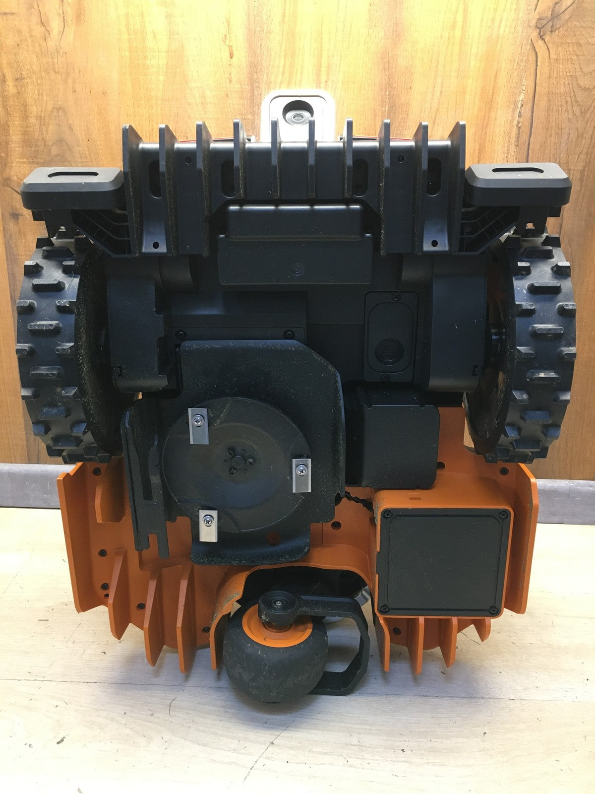 WORX Landroid Vision M600 Mähroboter ohne Begrenzungskabel WR206E.1 I38369