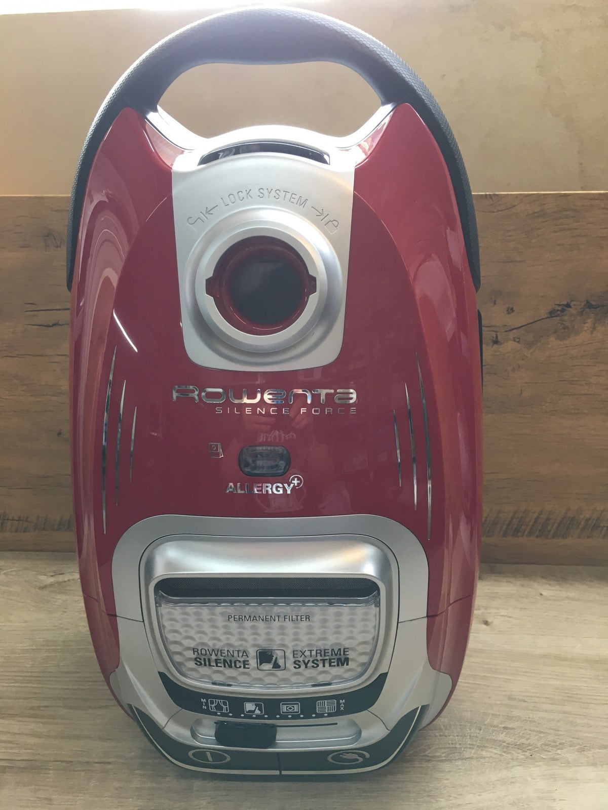 Rowenta Silence Force Allergy+ Bodenstaubsauger RO7473, mit Beutel, I39300