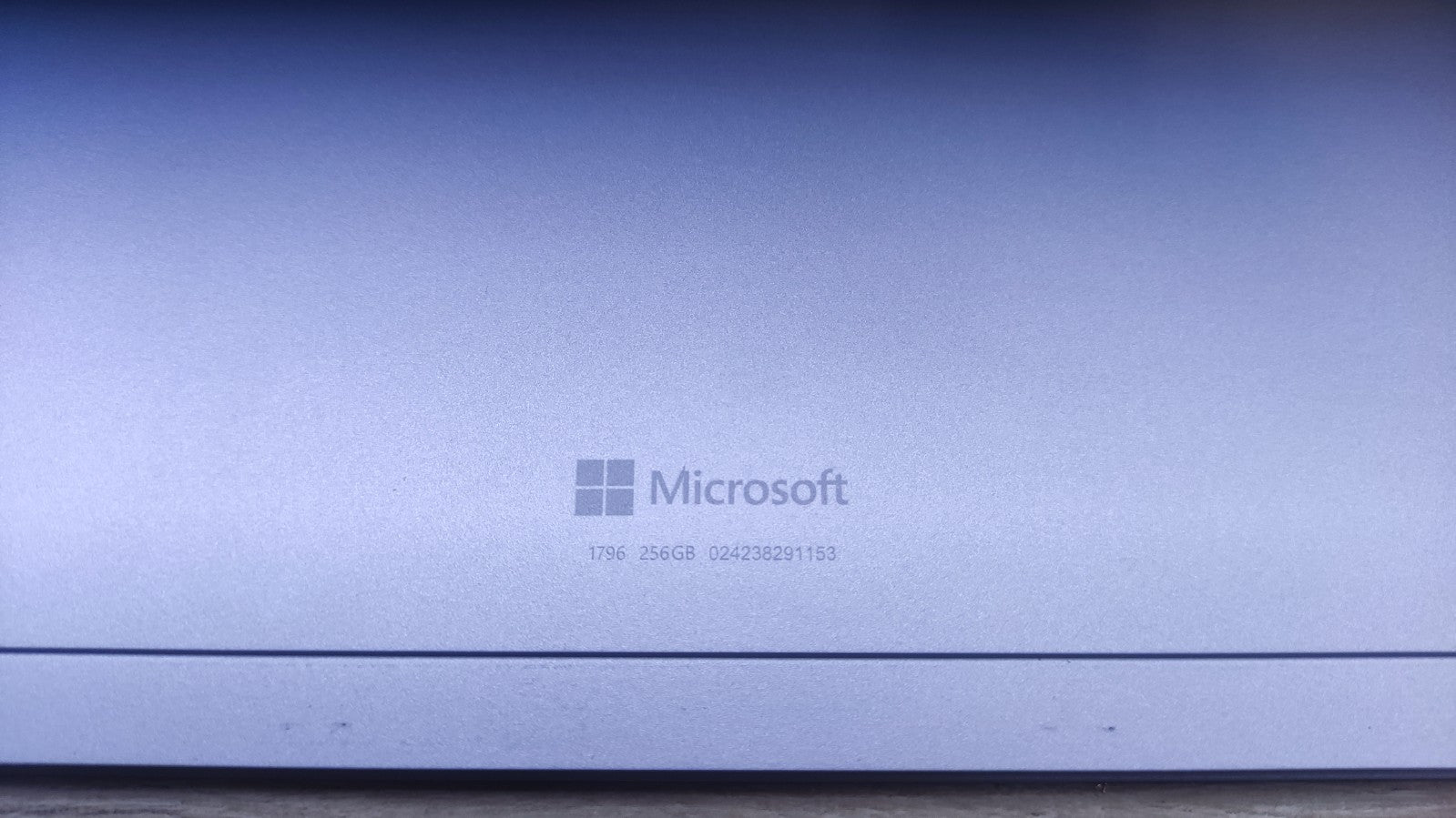 Microsoft Surface Pro 6 Windows Tablet 12.3" Intel i5 8GB 256GB WiFi GLASBRUCH