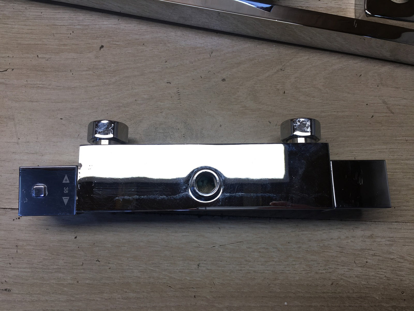 SCHÜTTE 60049 SUMBA Duschsystem mit Thermostat, I36556