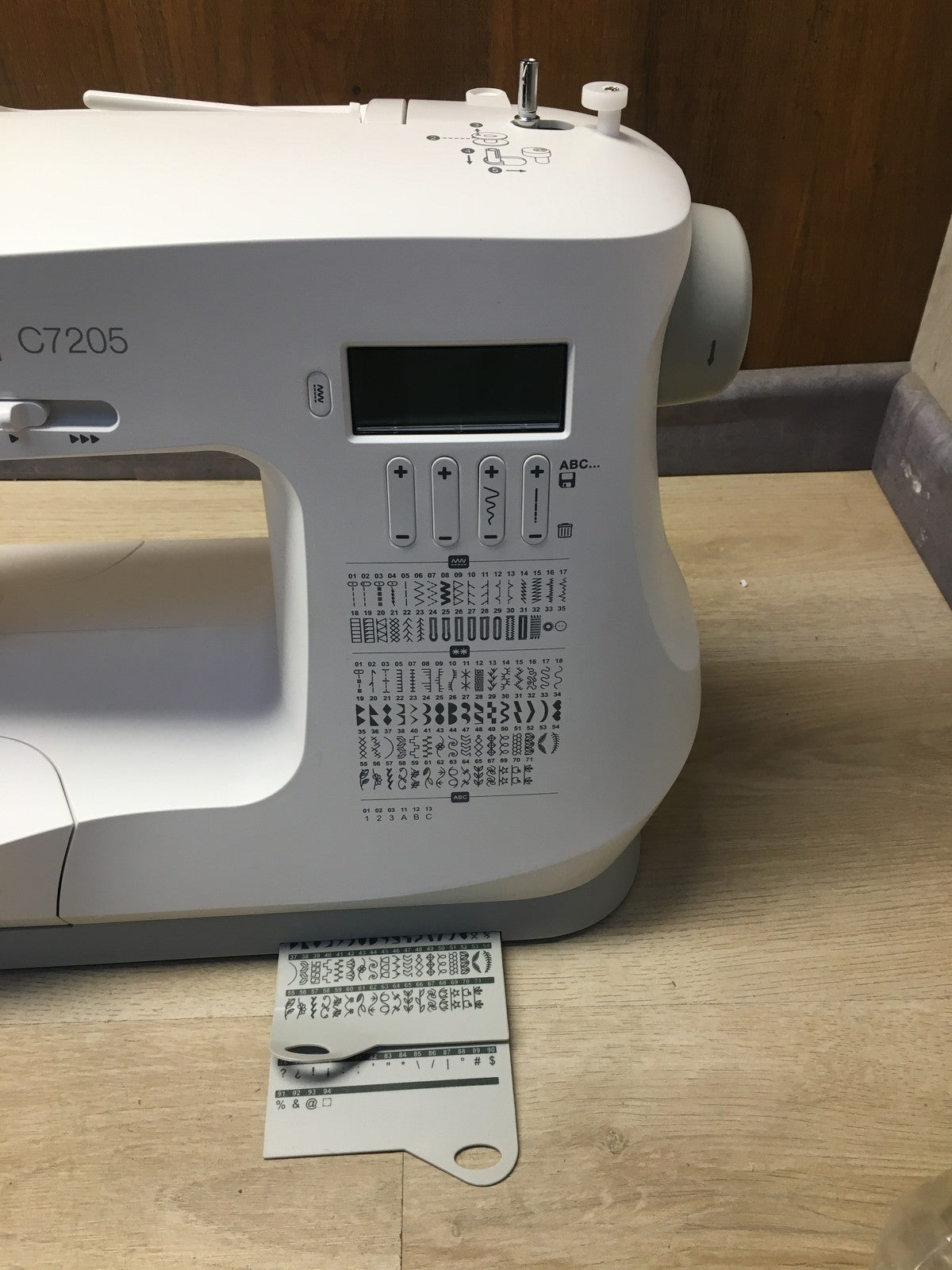 SINGER C7205 Elektro-Nähmaschine, I37804