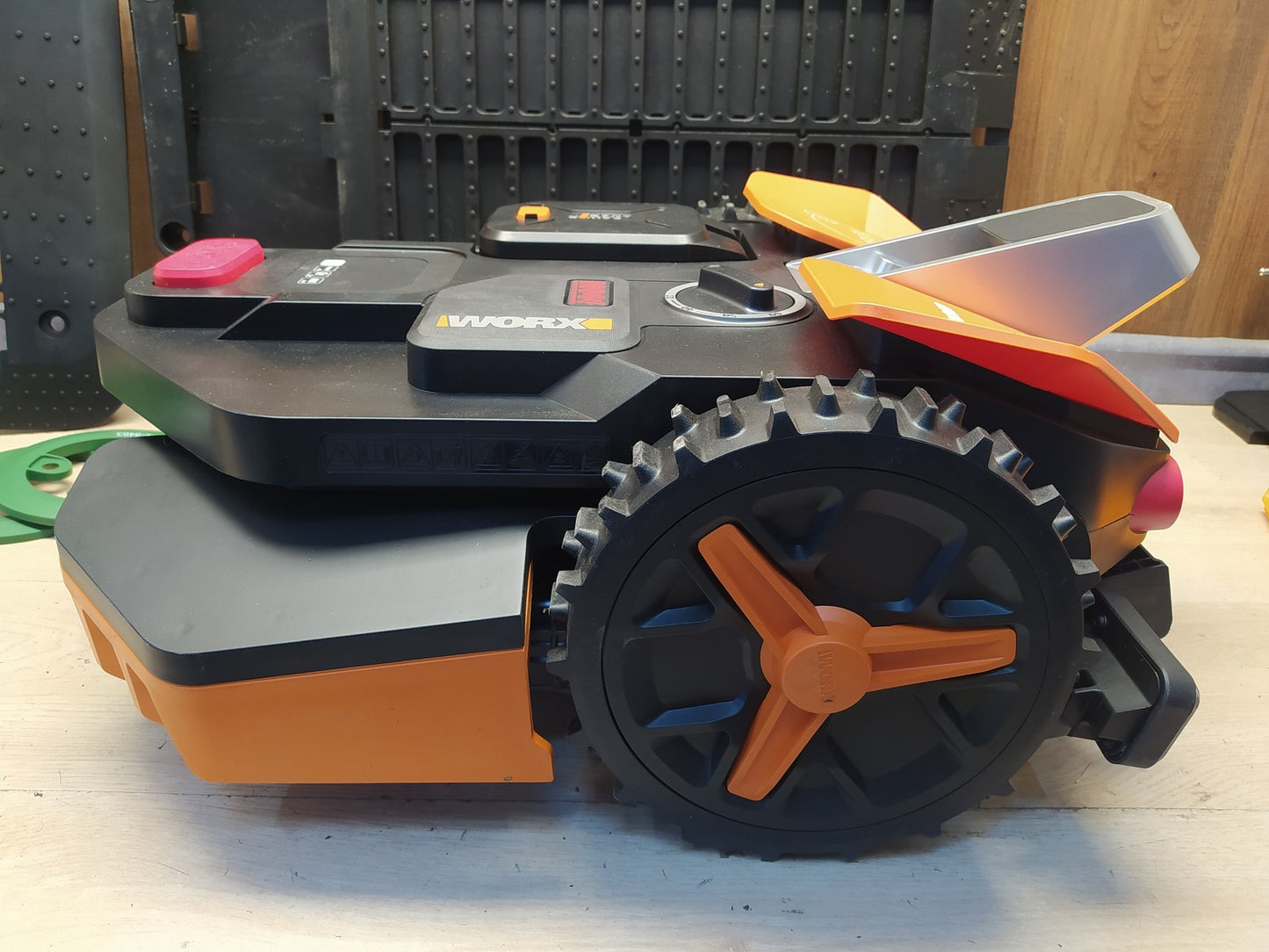 WORX Landroid Vision S250 Mähroboter ohne Begrenzungskabel WR202E, I37842