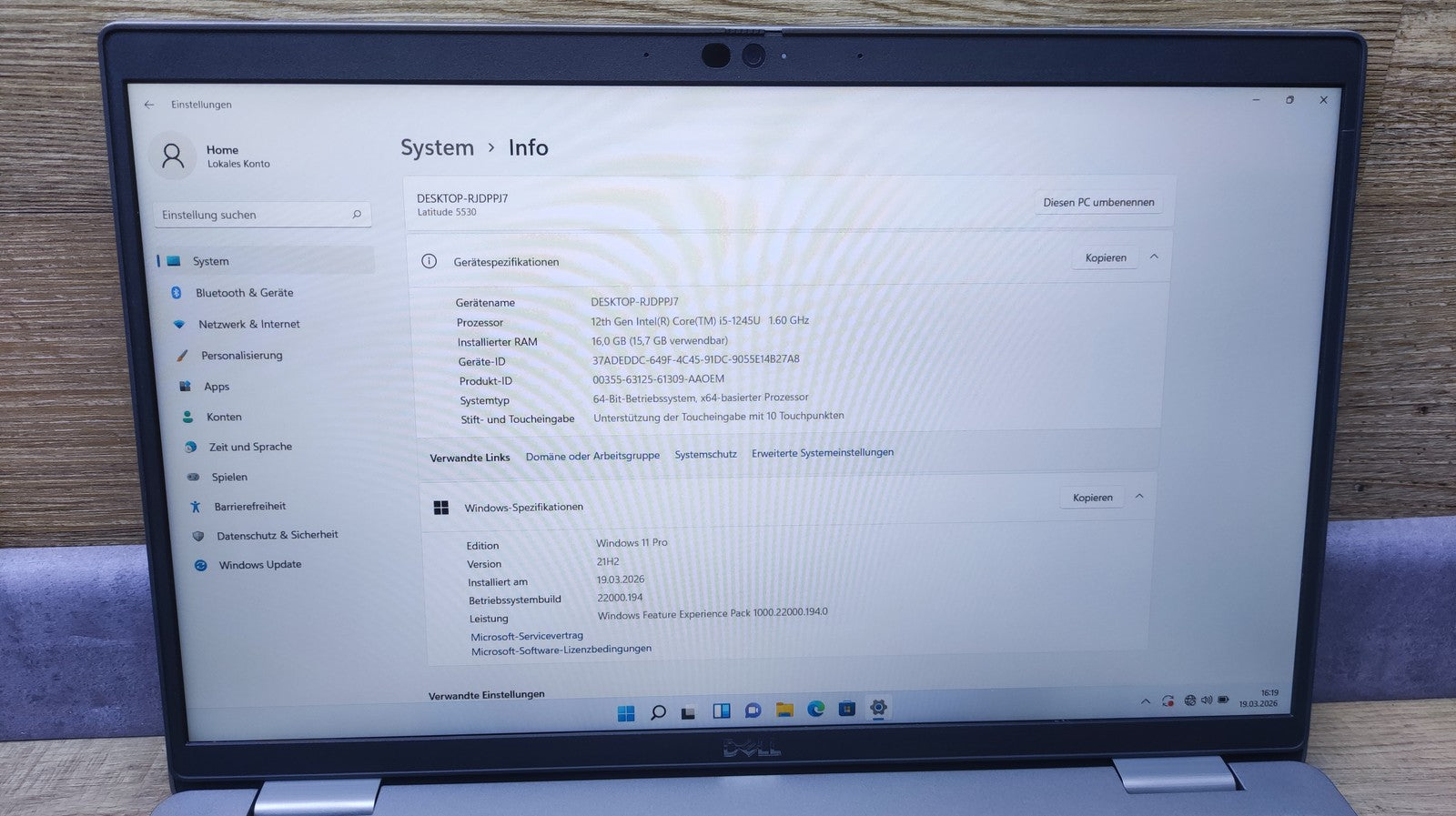 Dell Latitude 5530 Notebook 15.6" Touch FHD i5-1245U 16GB 256GB Thunderbolt LTE
