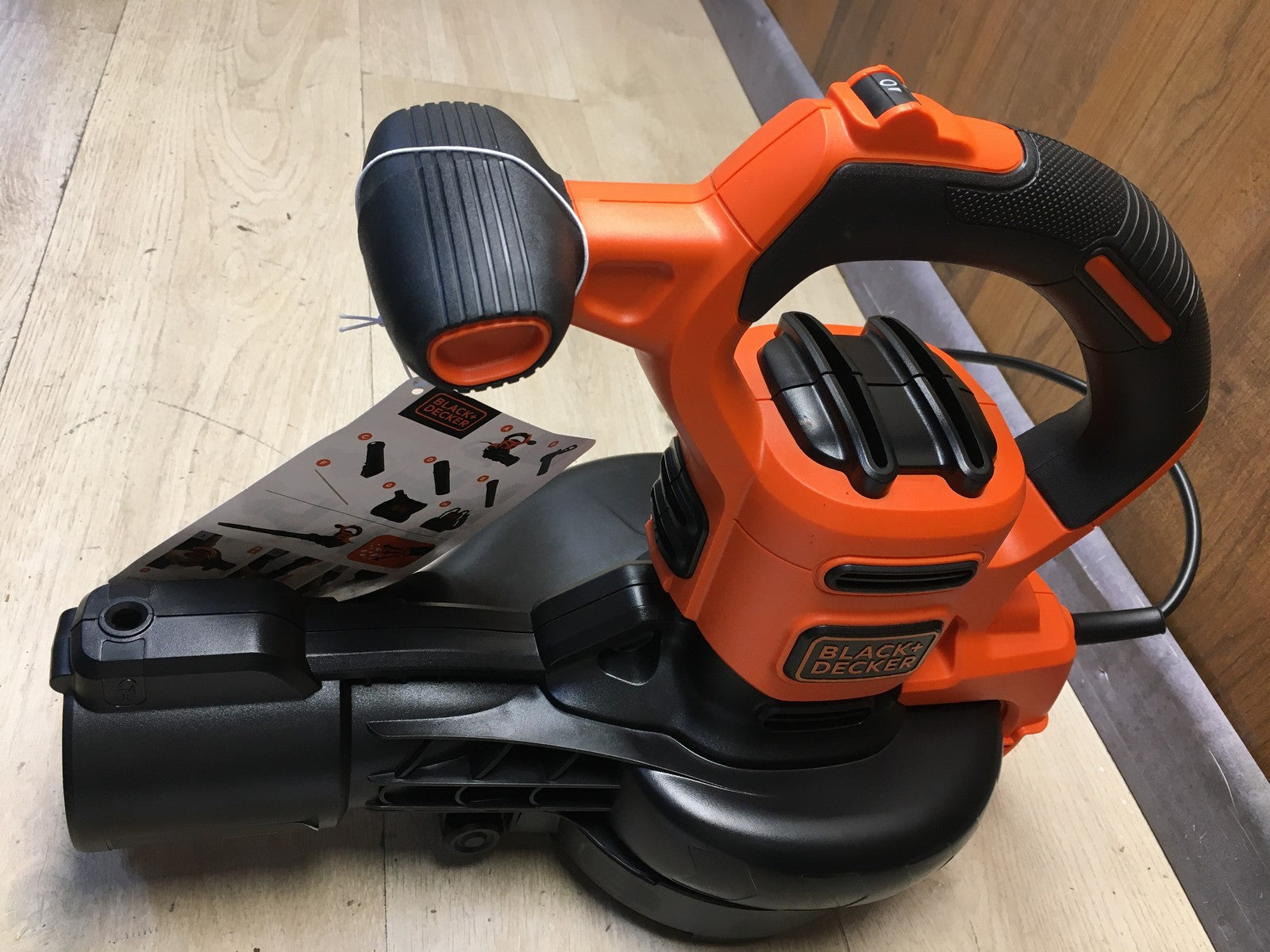 Black&Decker BEBLV300 Elektro-Laubsauger/-bläser 3.0kW 72l, I37378