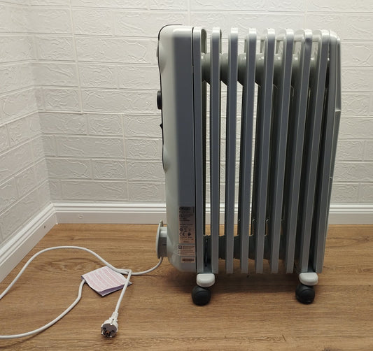 De'Longhi Radia S TRRS0920 Ölradiator 9 Rippen 2000 W Elektroheizung Weiß