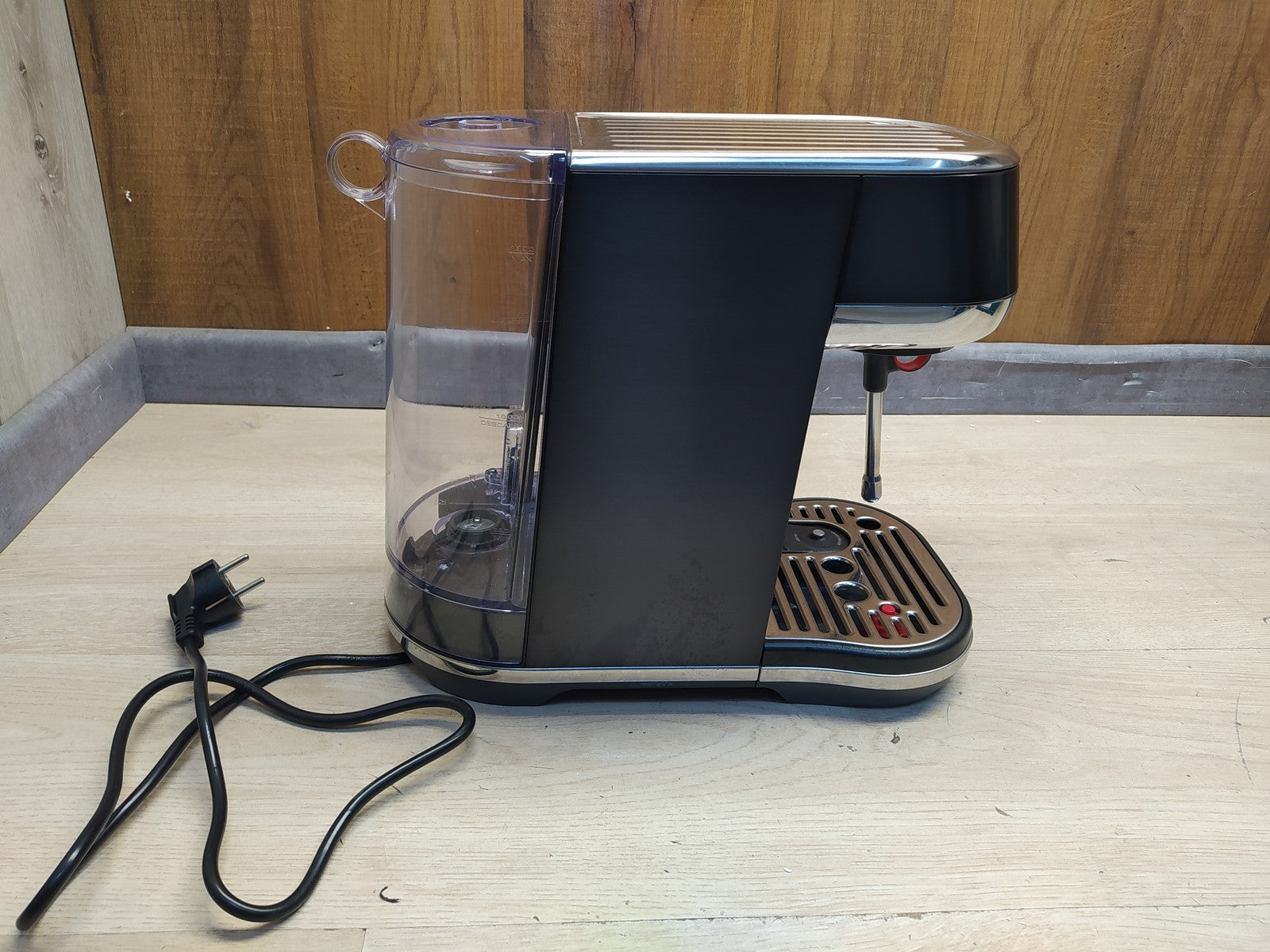 Sage SES500 BST Kompakte Kaffeemaschine mit Milchaufschäumer, I37619