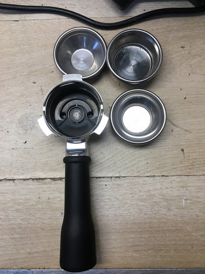 Sage SES450 Kaffeemaschine mit Milchaufschäumer, I39070