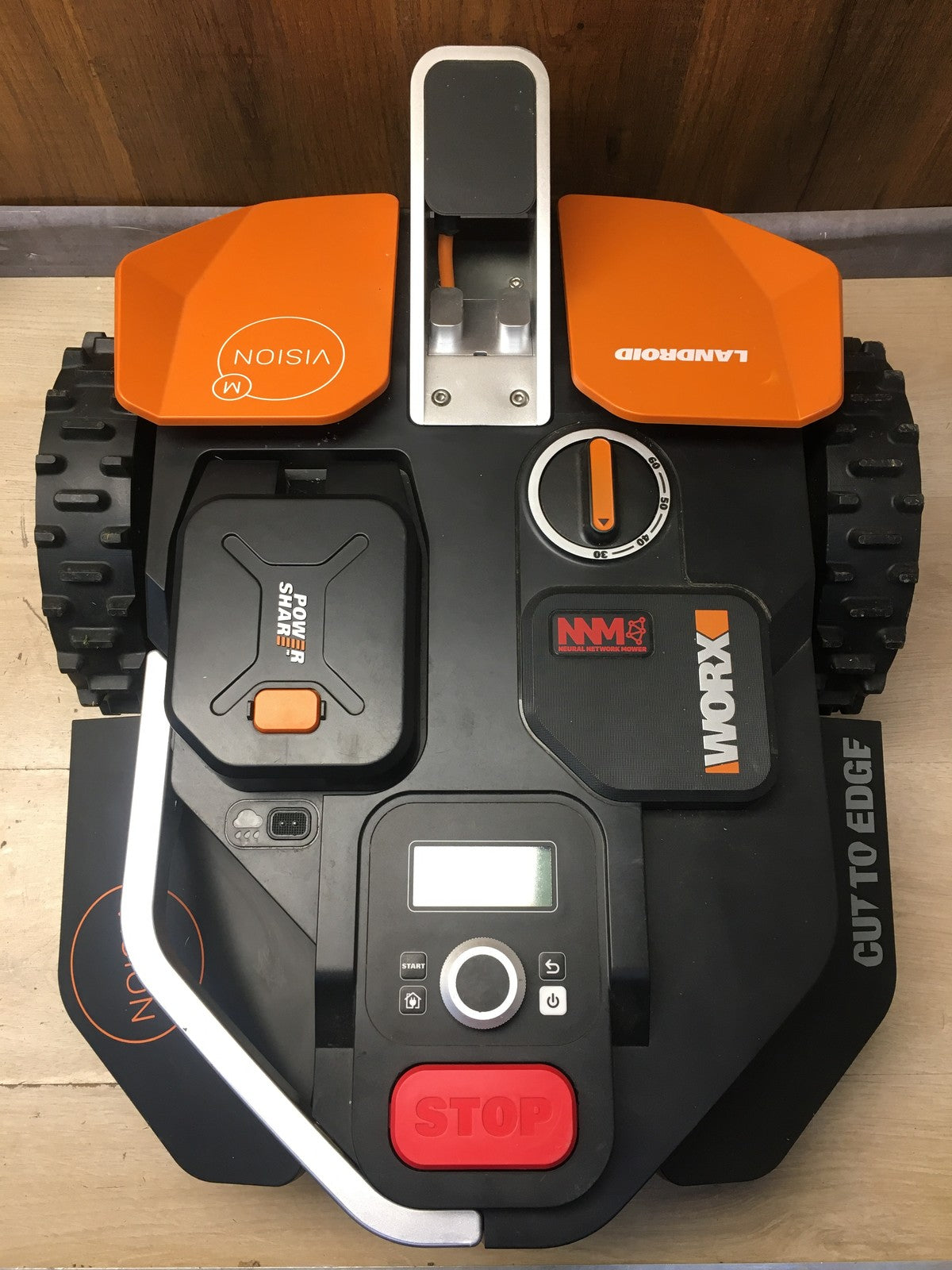 WORX Landroid Vision M600 Mähroboter ohne Begrenzungskabel WR206E.1 I38033