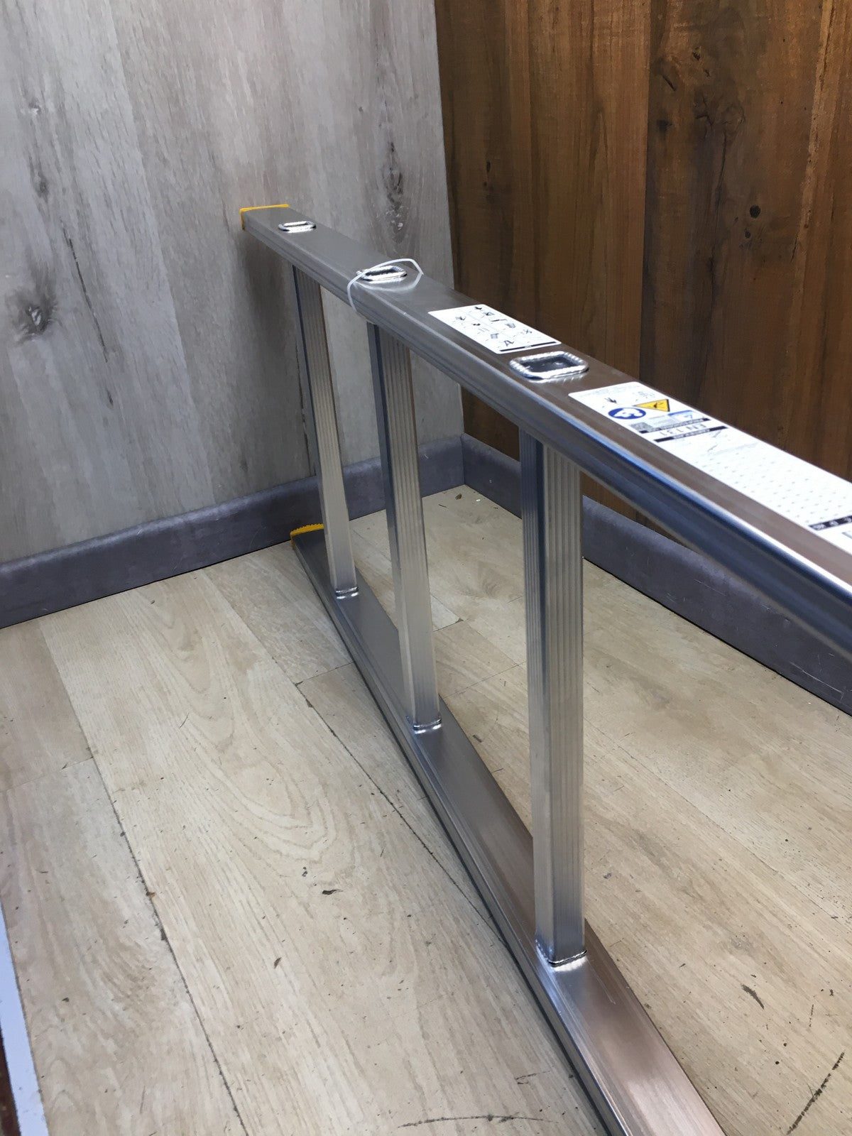 DRABEST PRO Serie Anlegeleiter Aluminium-Stufenleiter 6 Stufen, I38562