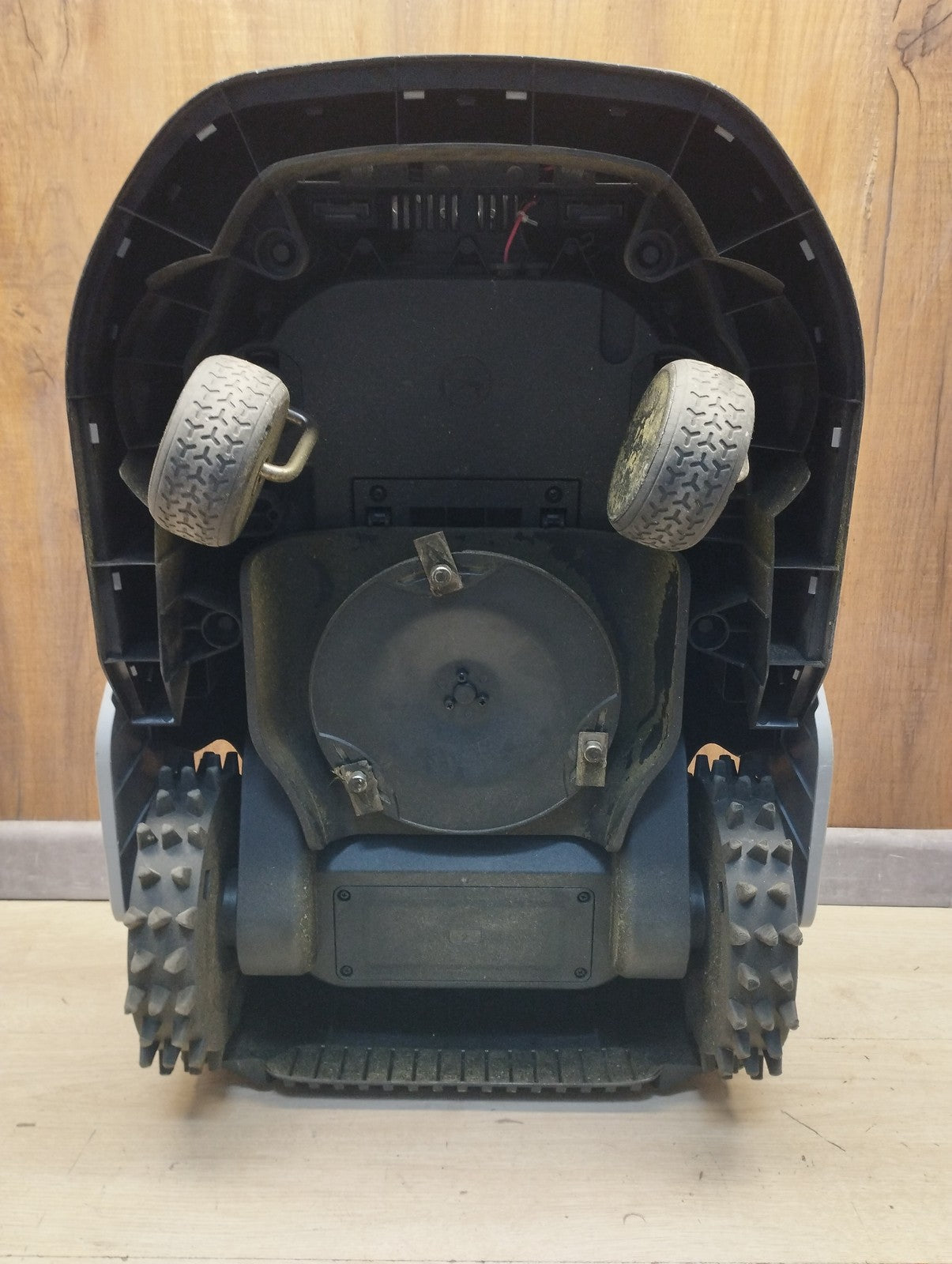 DREAME Intelligenter Mähroboter A1 Pro bis 2000m² 3D Sensor (MLLA7210) I39596