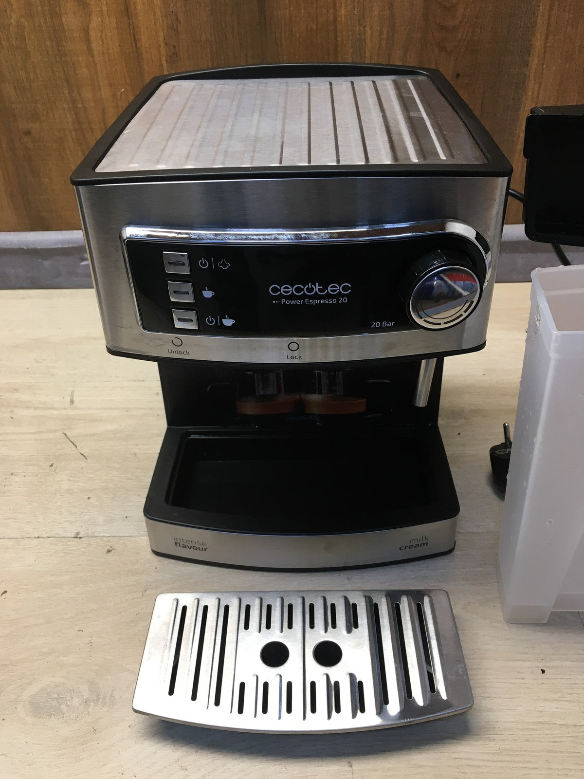 Cecotec 01503 Espressomaschine Cumbia Power Espresso 20, I36062