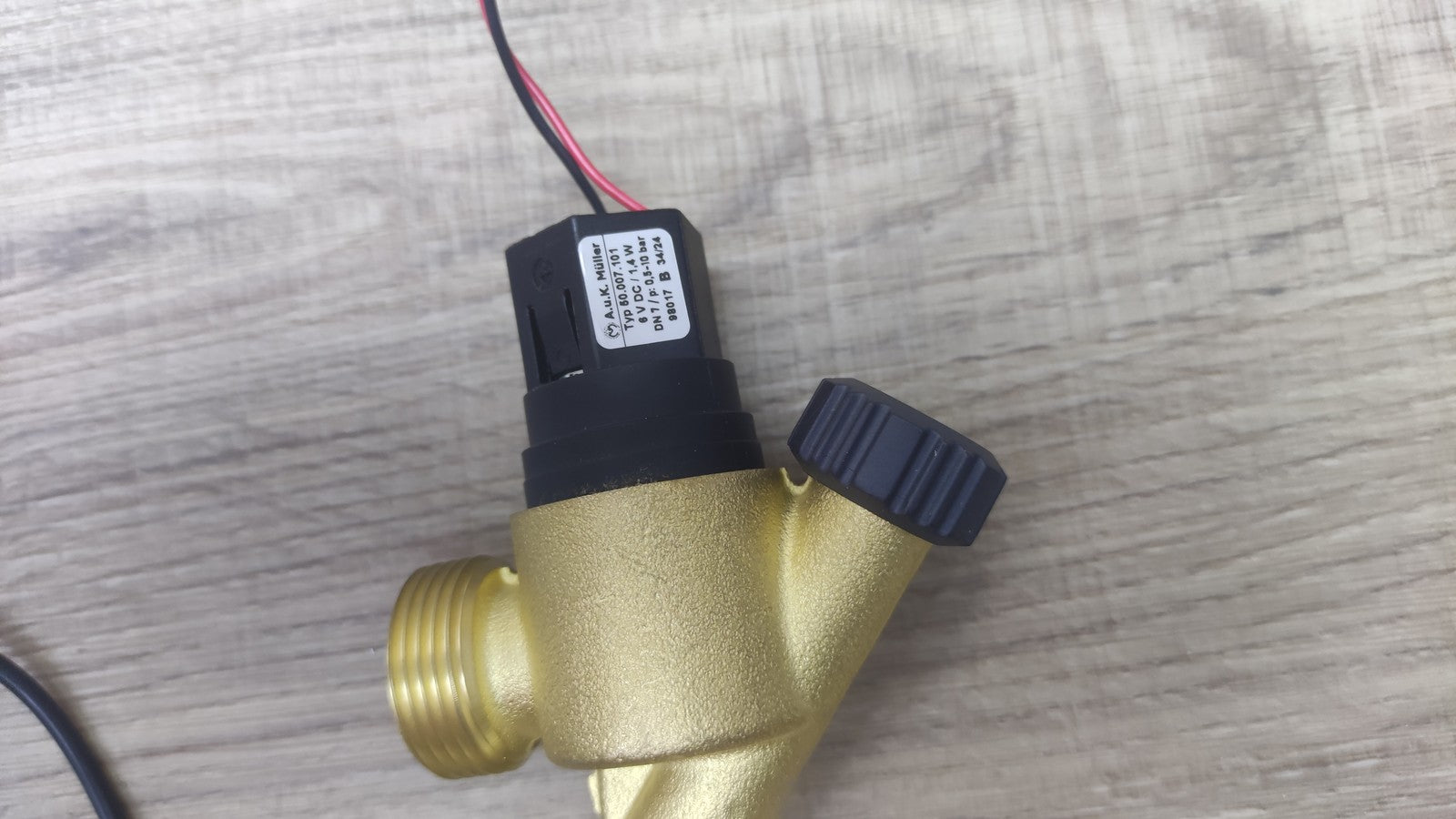 GROHE Switch Batteriebetriebenes Absperrventil für Geschirrspüler, I35127
