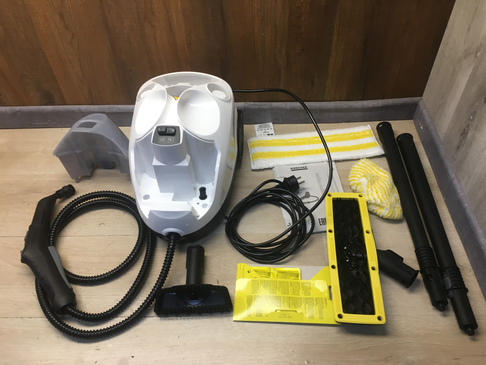 Kärcher 1.512-630.0 Dampfreiniger SC 4 EasyFix, I37480
