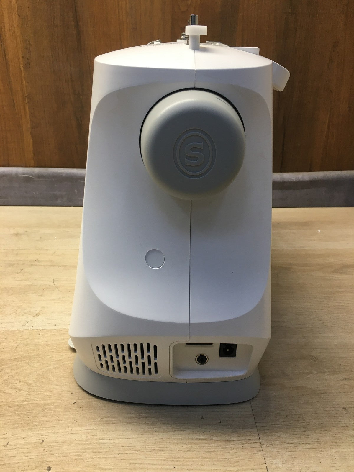 SINGER C7205 Elektro-Nähmaschine, I37804