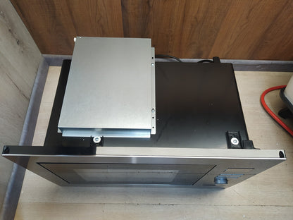 Bomann MWG 3001 H EB Einbaumikrowelle mit Grill und Heißluft, 25L, 900W, I38706