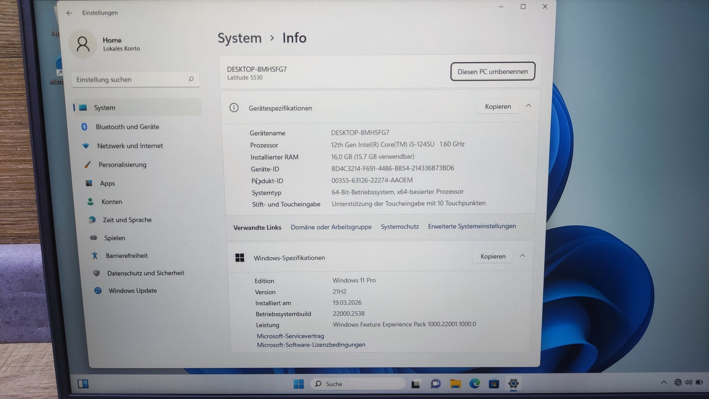 Dell Latitude 5530 Notebook 15.6" Touch FHD i5-1245U 16GB 256GB Thunderbolt LTE