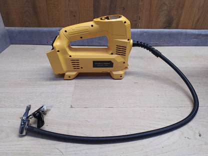 QUPERR WTL-0201B Akku-Kompressor Solo, kompatibel mit Dewalt 18V Akku, I37910