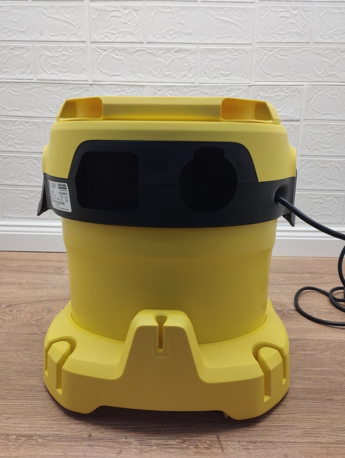 Kärcher Nass-/Trockensauger WD 2 Plus (1.628-009.0), 1000 W