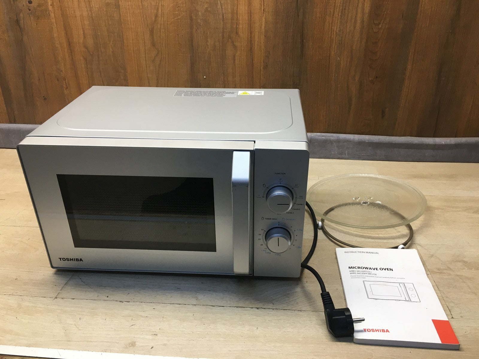 Toshiba MW2-MG20PF(SL) Mikrowelle, I37734