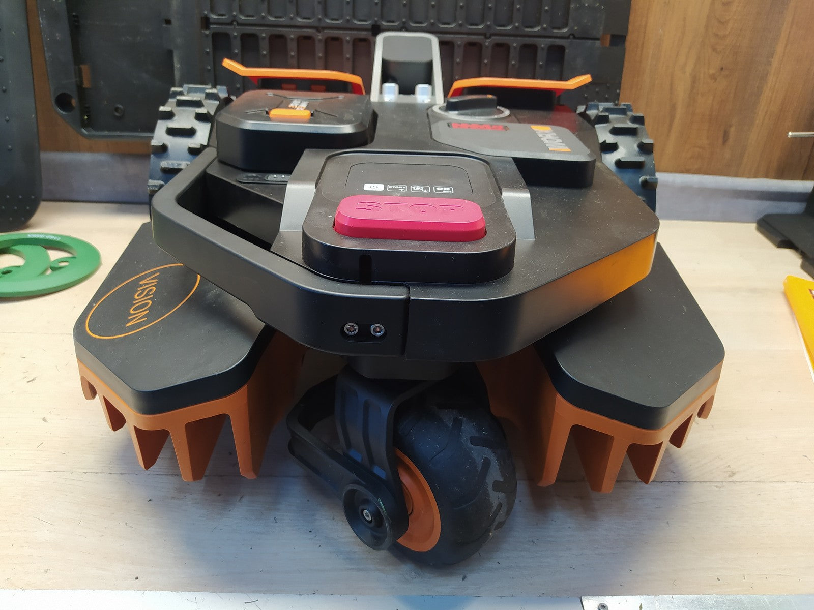 WORX Landroid Vision S250 Mähroboter ohne Begrenzungskabel WR202E, I37842