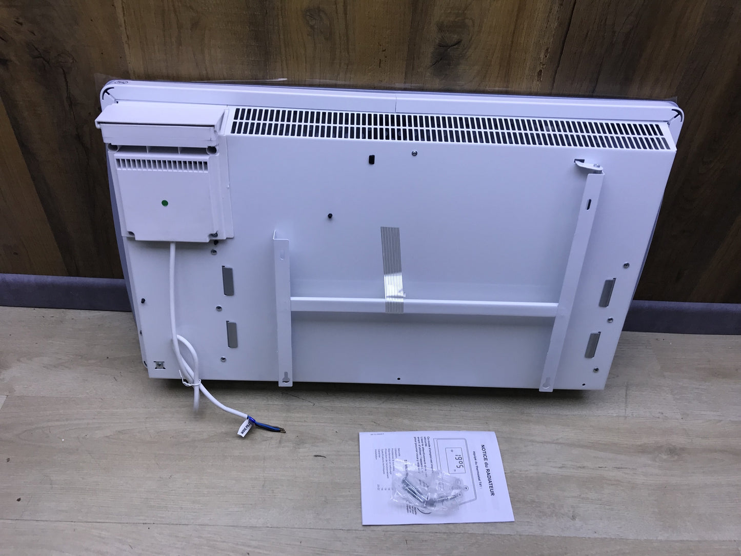 Carrera HW15GT41T Heizkörper Keramik Glas 1500 W weiß LCD, I27856