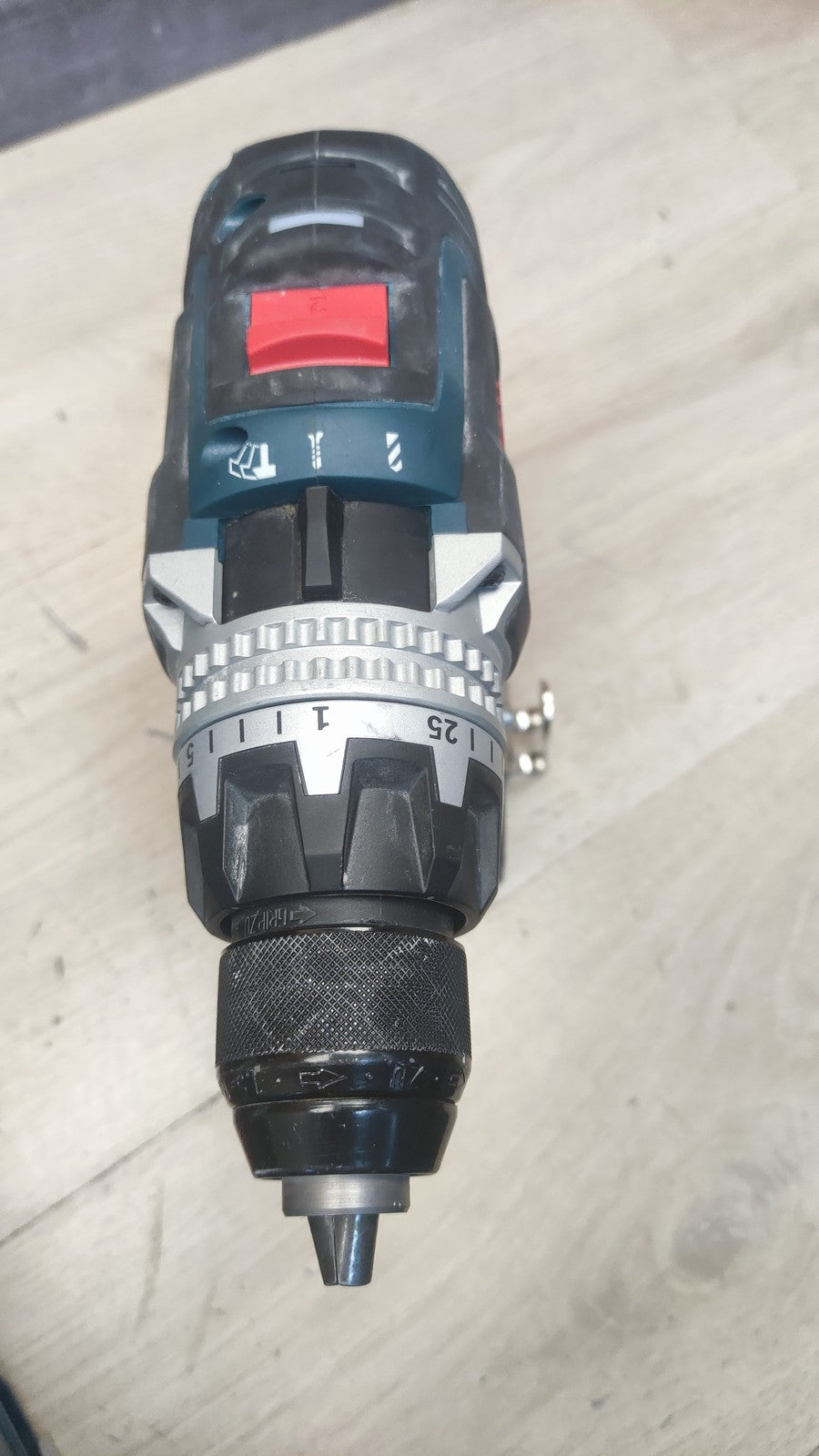 Bosch Professional BITURBO Akku-Bohrschrauber GSR 18V-150 C SOLO, I37467