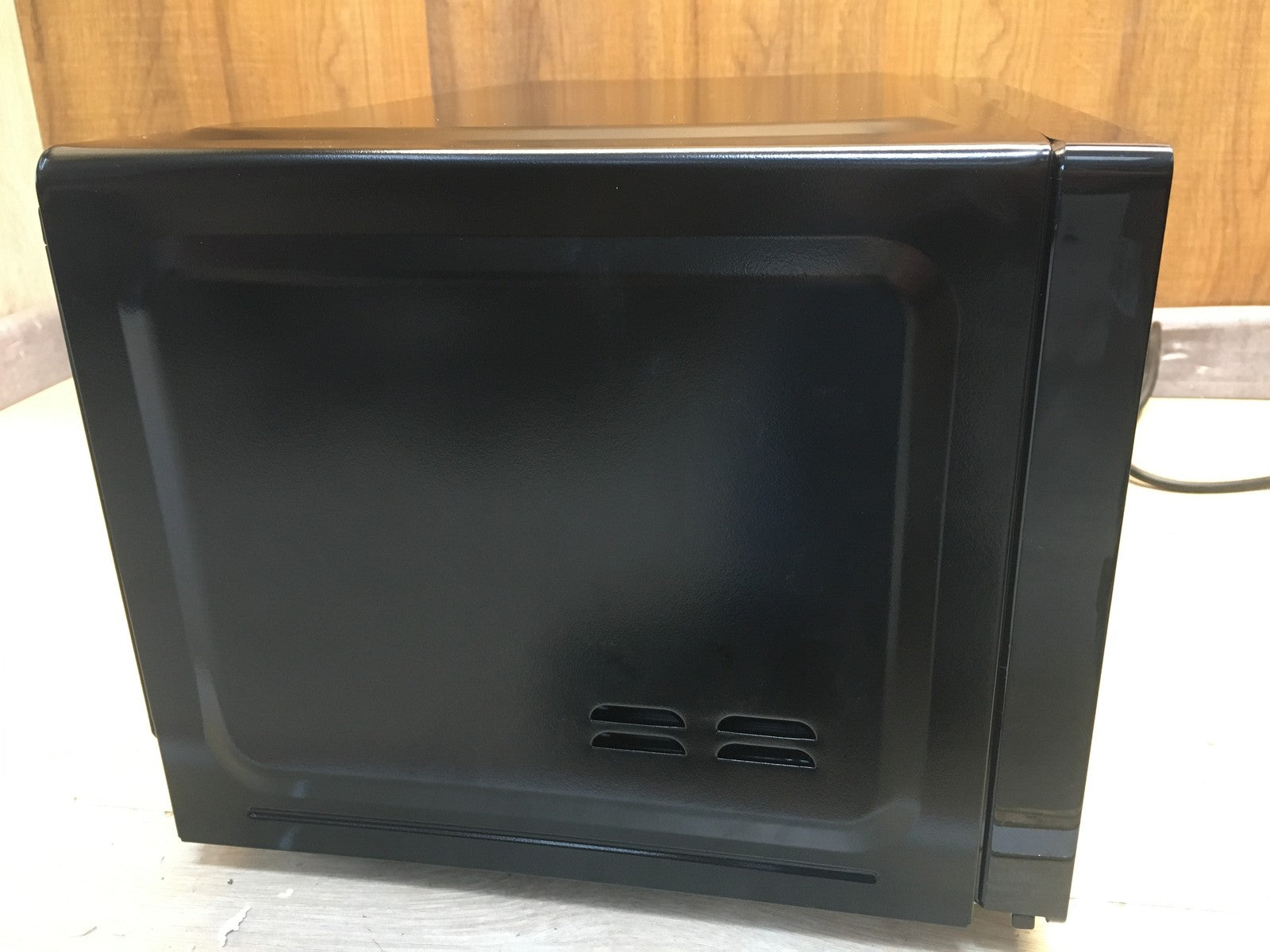 Bosch FEL023MS2 Mikrowelle, 20L, 800 W, Drehteller 27 cm, Quarzgrill, I37811