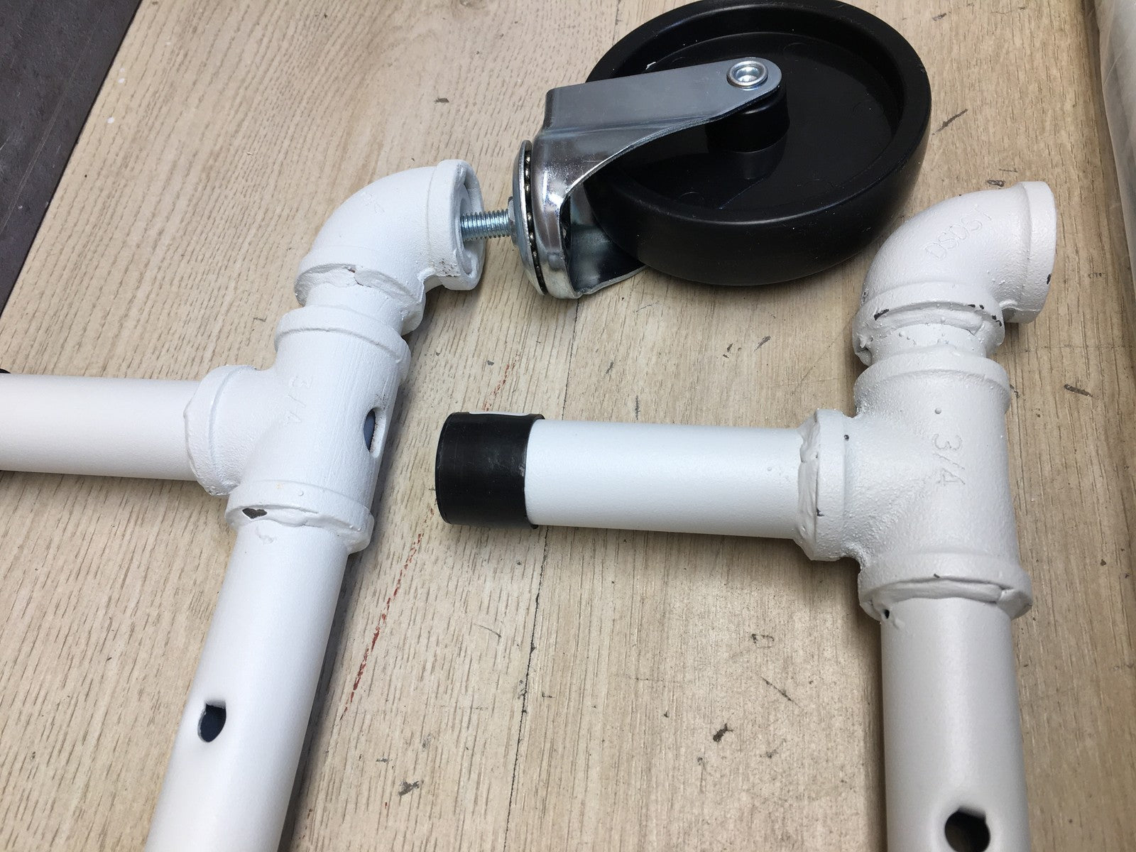 SONGMICS HSR060W01 Kleiderständer, mit 2 Kleiderstangen, Rollen, I36975