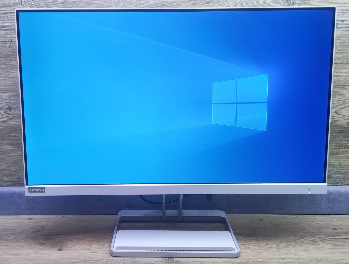 Lenovo L27i-40 Monitor 27" FHD 1920x1080 IPS VGA HDMI AMD FreeSync 100Hz