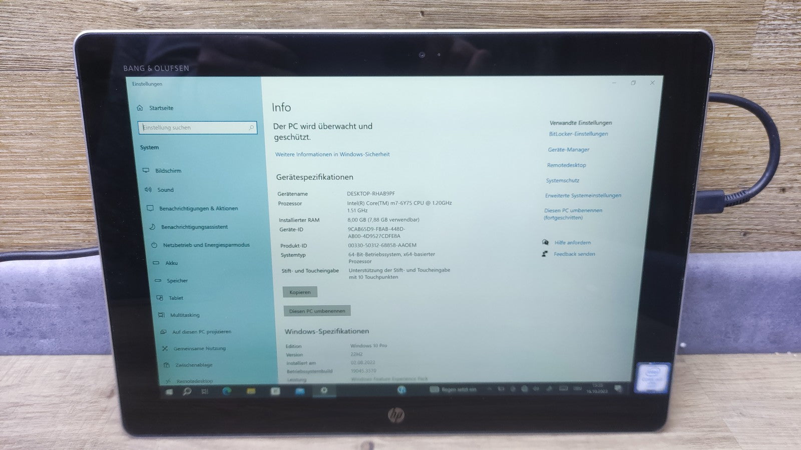 HP Elite x2 1012 G1 Tablet 2-in-1 Touch 12" 1920x1280 M7-6Y75 8GB 256GB SSD LTE