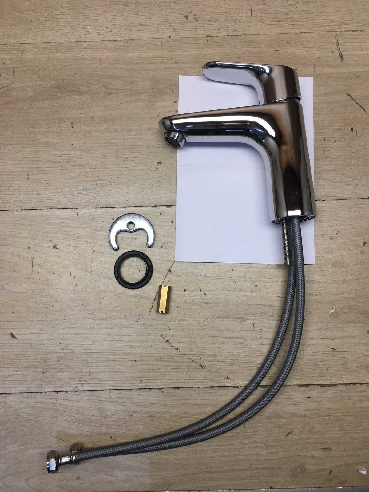 Hansgrohe 31517000 Focus Einhebel-Waschtischmischer, 100mm, Wasserhahn, I40914