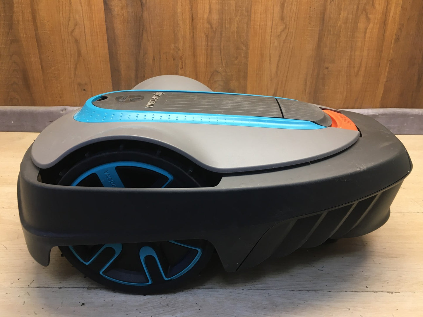 GARDENA smart SILENO city Mähroboter 19067-20 400 m2 I40011